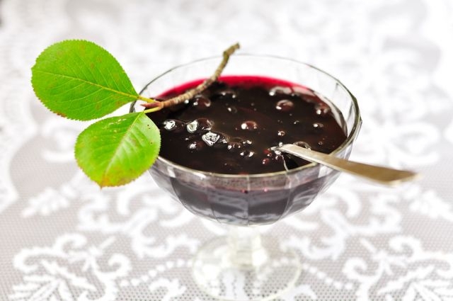 как заморозить черноплодную рябину на зиму