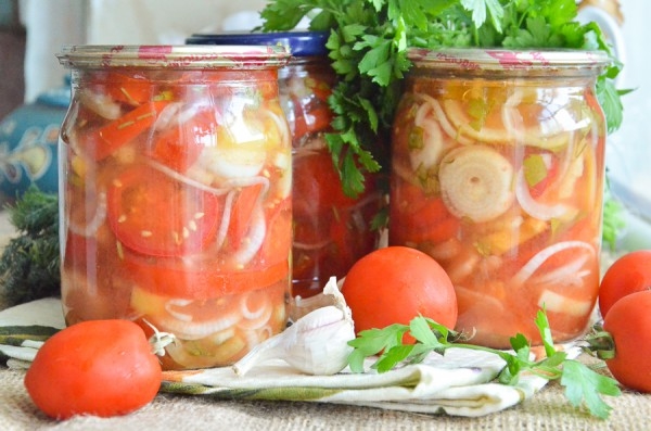 донской салат из зеленых помидор на зиму