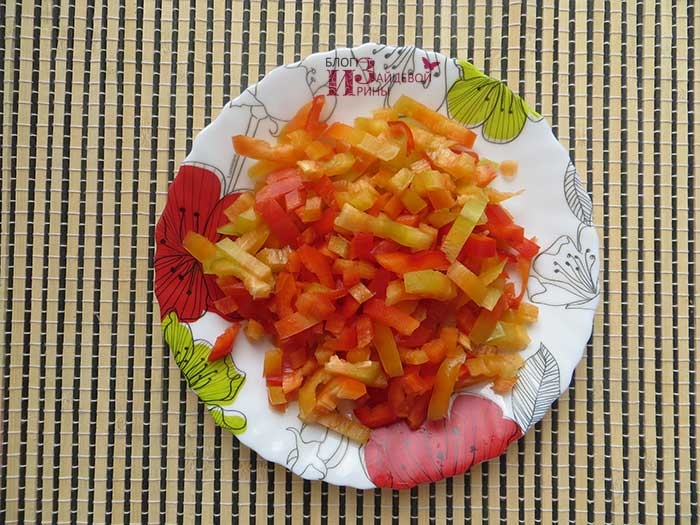 как заморозить перцы на зиму свежими