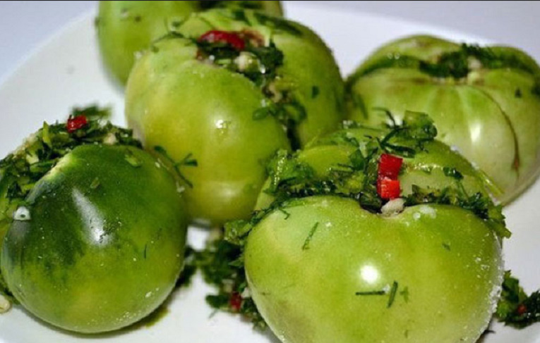 как засолить зеленые помидоры