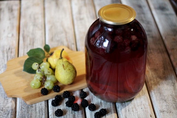 сварить компот из винограда