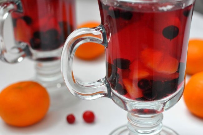 как сварить компот из замороженной вишни