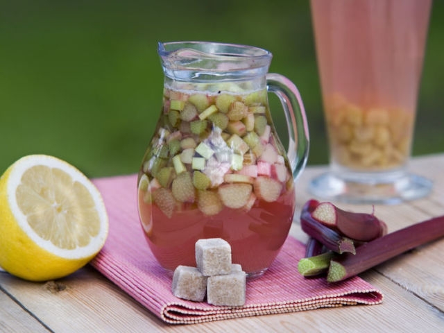 сварить компот в мультиварке