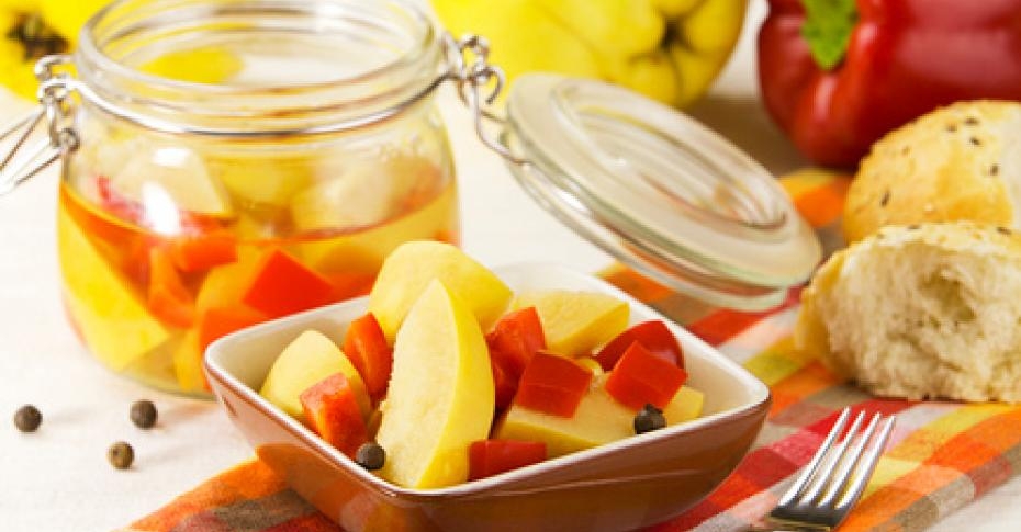 маринованная айва на зиму без стерилизации