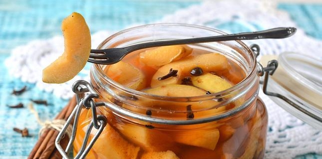 маринованная айва на зиму без стерилизации