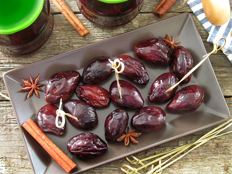 слива маринованная закусочная