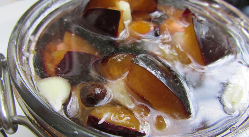 слива маринованная на зиму рецепты