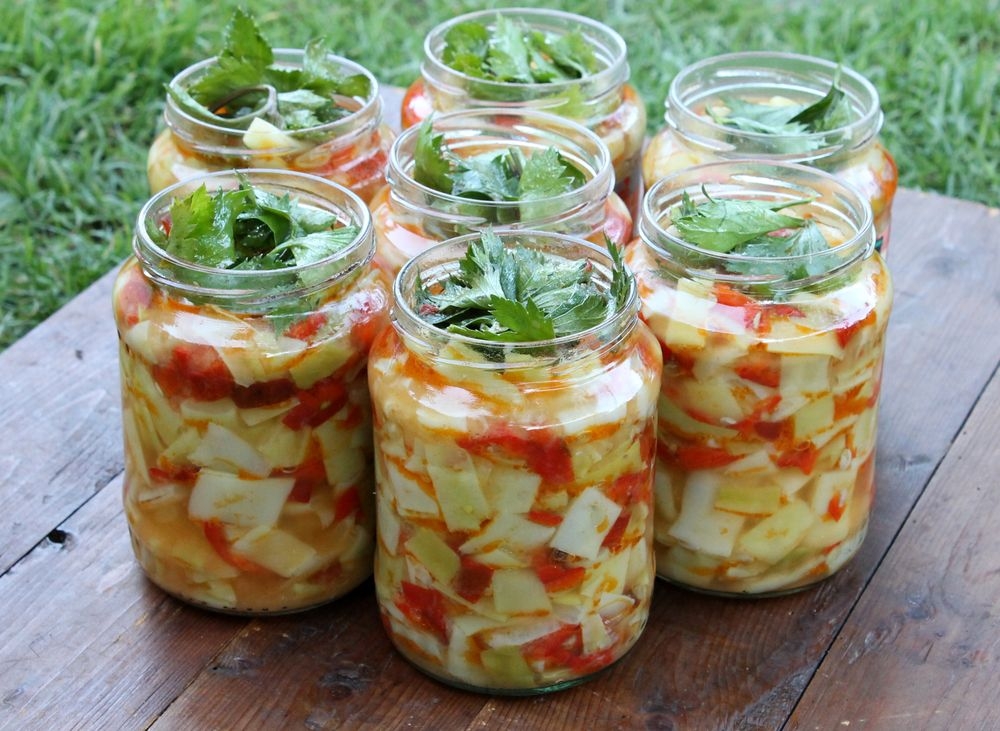 зимний салат из кабачков