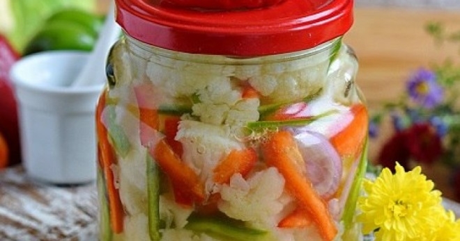 салат из капусты на зиму без варки