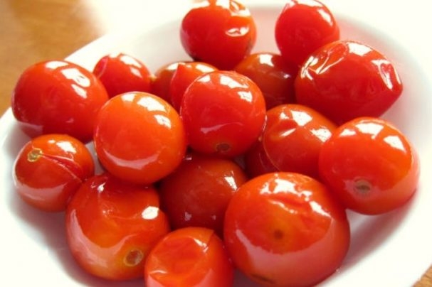 засолка помидор на зиму хрустящие холодным способом