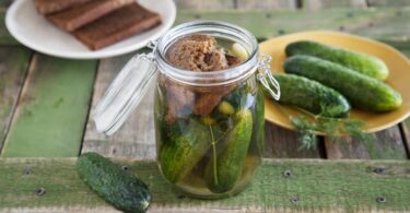 огурцы сорта Майский