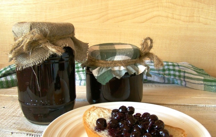 варенье из черноплодки