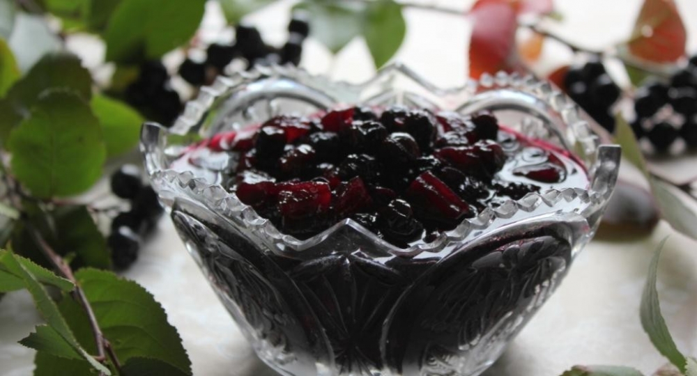 варенье из черноплодной рябины с яблоками