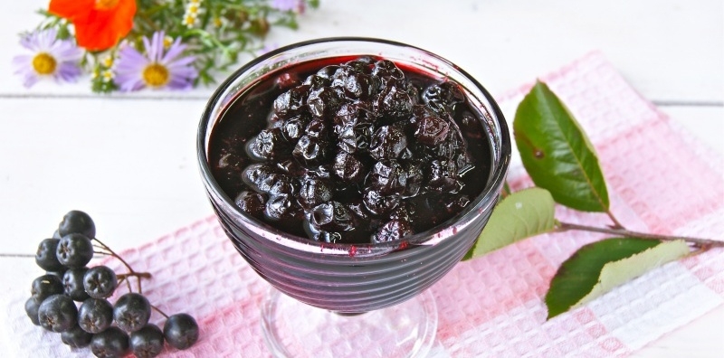 варенье из черноплодной рябины с яблоками