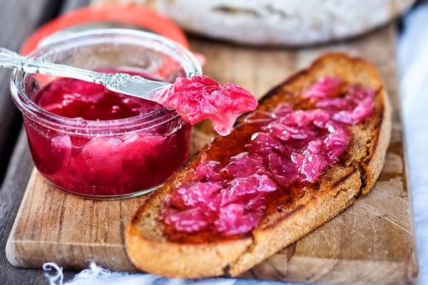 розовое варенье