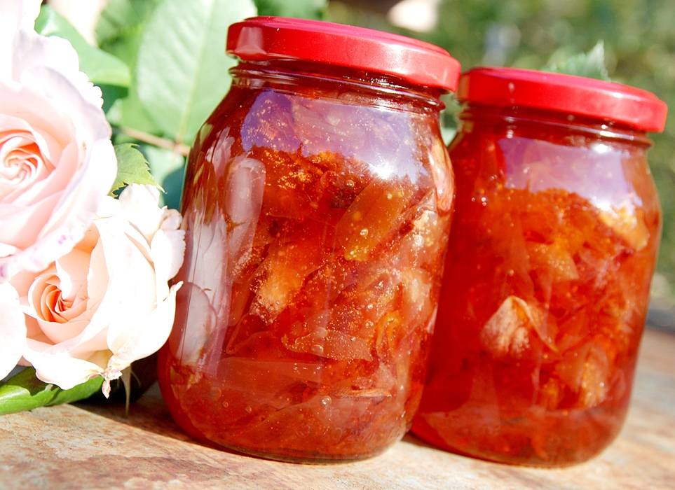 розовое варенье