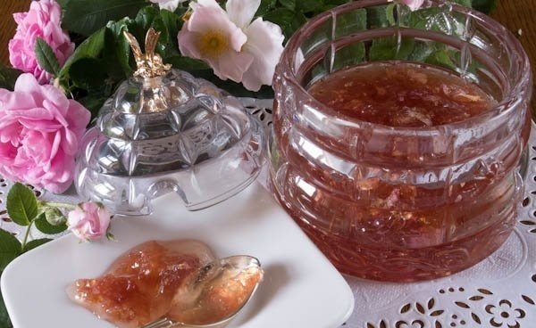 варенье из лепестков роз