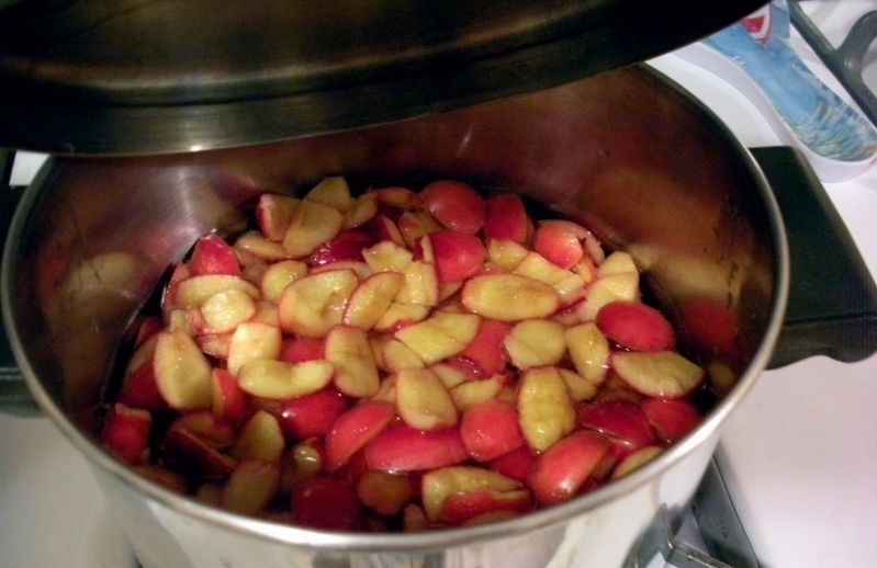 варенье из ранеток целиком