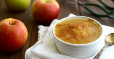 Яблочное пюре