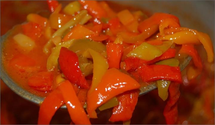 заготовки на зиму из перца и помидор