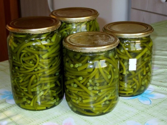 маринованный чеснок целыми головками рецепт на зиму