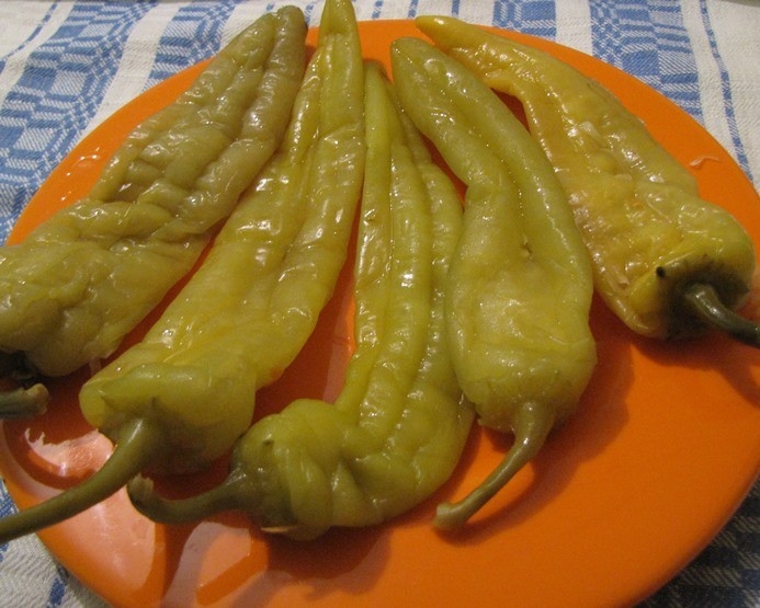 красный перец на зиму по армянски