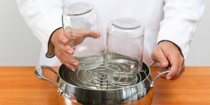 стерилизовать банки в микроволновке